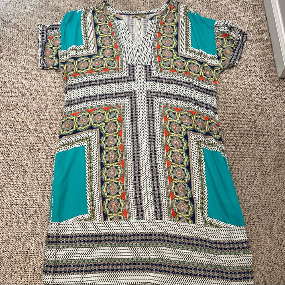 Democracy Geometric Print Split Collar Lightweigh… - image 4